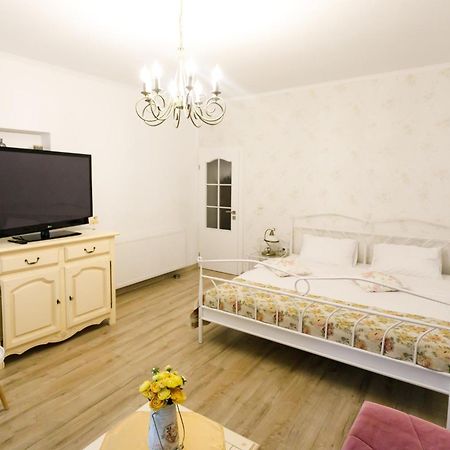 Gong Apartments Sibiu Bagian luar foto