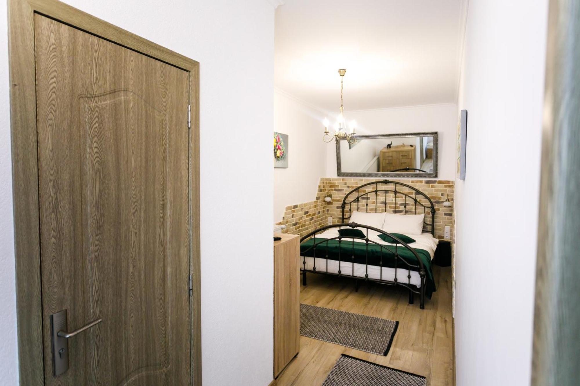 Gong Apartments Sibiu Bagian luar foto